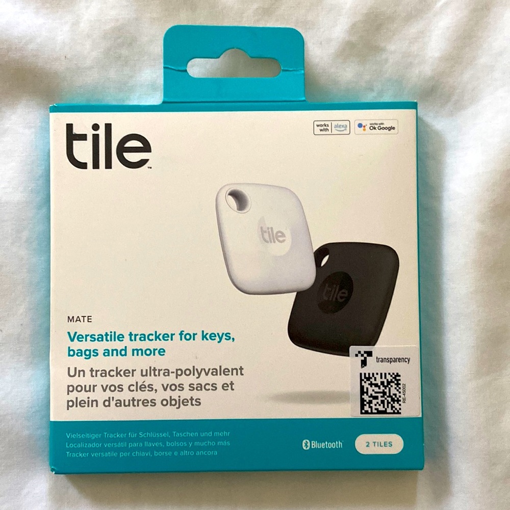 Tile Bluetooth Tracker (includes 2 tiles)